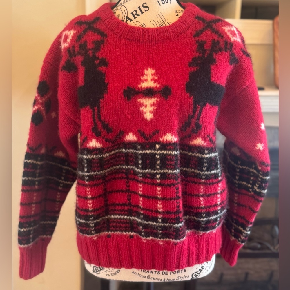 Vintage Marsh Landing Shetland Wool Sweater Womens Medium Red Black Reindeer 90s